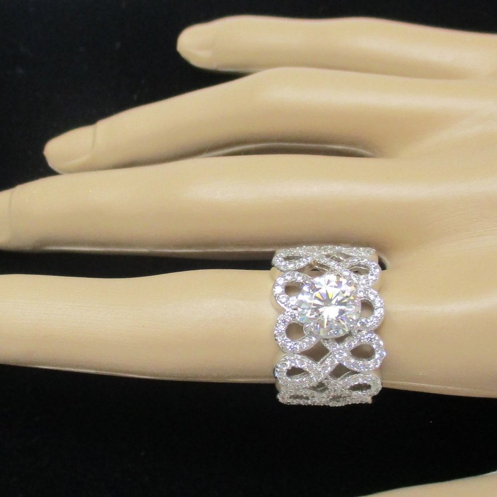 Jean Dousset Looping Design Band Ring - Picture 7 of 8